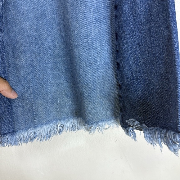 (E1) Free People High-rise flared jeans, women's size 31, with destroyed details - Picture 8 of 12